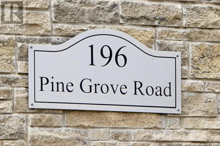9 - 196 PINE GROVE ROAD, Vaughan (Islington Woods), Ontario L4L0H8