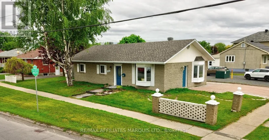 1101 MCCONNELL AVENUE, Cornwall, Ontario K6H4N2