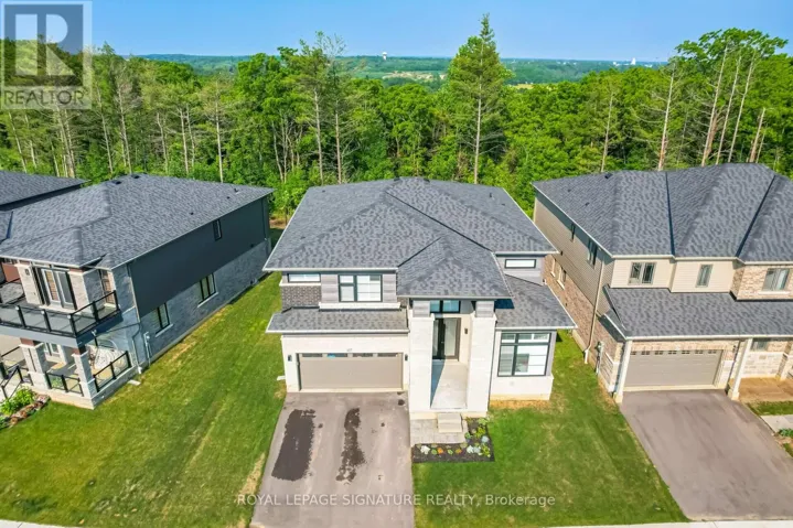 127 COURT DRIVE, Brant (Paris), Ontario N3L0L6