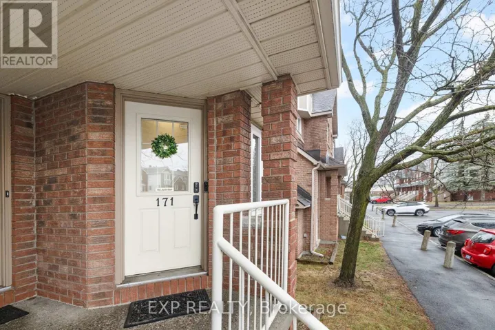 171 BRISTON PRIVATE, Ottawa, Ontario K1G5R3