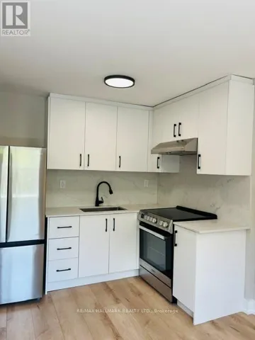 3 - 2961 LAKESHORE BOULEVARD W, Toronto (New Toronto), Ontario M8V1Y5