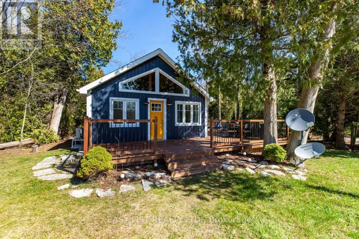 858 HOWDENVALE ROAD, South Bruce Peninsula, Ontario N0H1X0