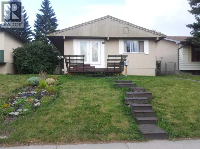 3256 Doverville Crescent SE, Calgary, Alberta T2B1T9