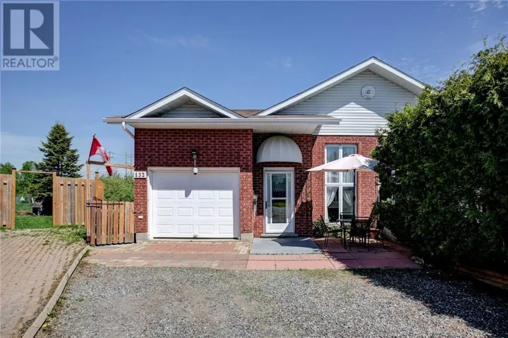 132 Benita Boulevard, Sudbury, Ontario P3A5Z4
