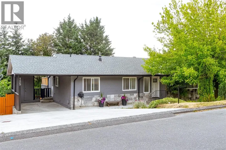 125 Arbutus Cres, Ladysmith, British Columbia V9G1T8