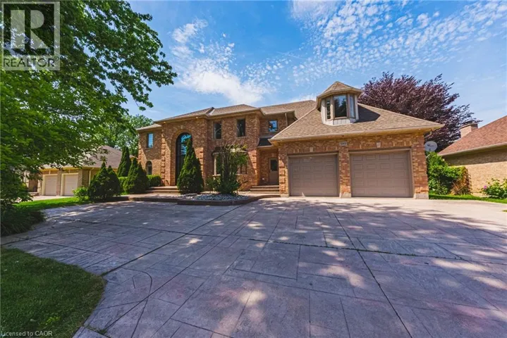 399 GOLF LINKS Road, Ancaster, Ontario L9G4G6
