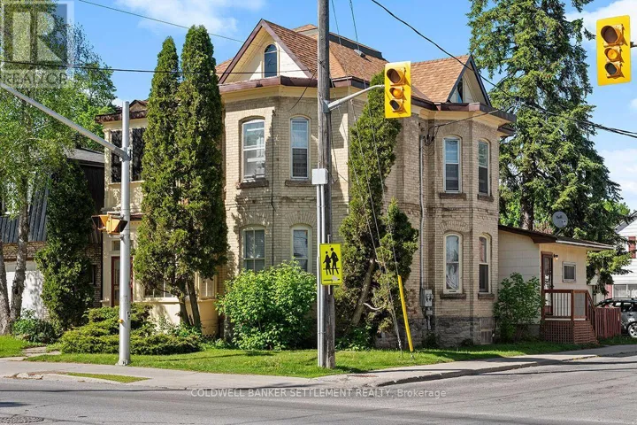 55 WILSON STREET W, Perth, Ontario K7H2N5