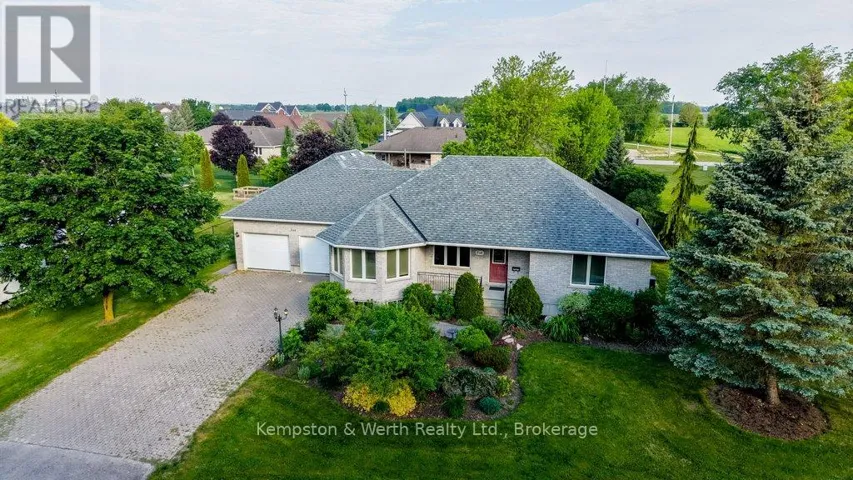 246 KING STREET, North Perth (Elma), Ontario N0G1B0