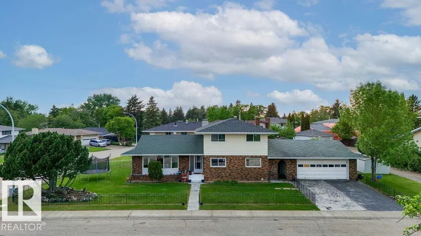 712 LEE RIDGE RD NW, Edmonton, Alberta T6K0P2