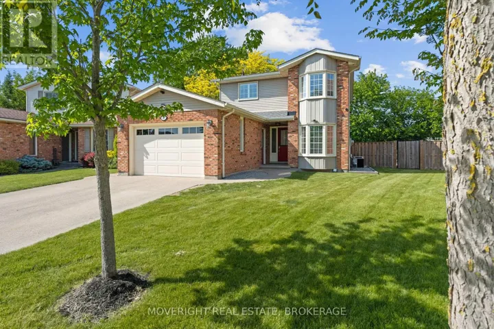 10 SQUIRES GATE, St. Catharines (Secord Woods), Ontario L2P3W2