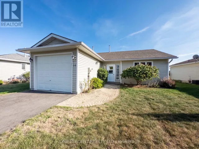 14 ELMDALE DRIVE, Prince Edward County (Wellington Ward), Ontario K0K3L0