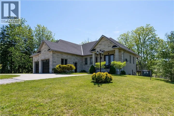 136-160 MECHANIC Street W, Waterford, Ontario N0E1Y0