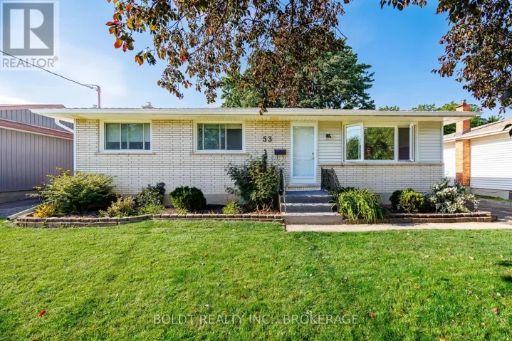 53 HUNTLEY CRESCENT, St. Catharines (Carlton/Bunting), Ontario L2M6E5