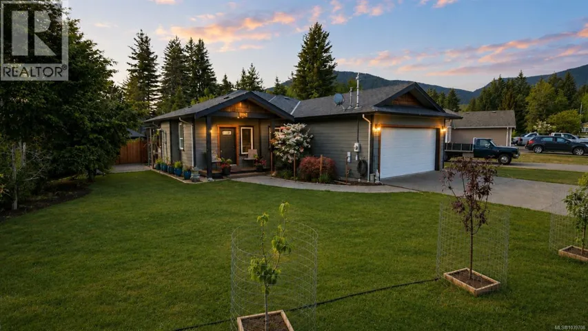 224 Johel Rd, Lake Cowichan, British Columbia V0R2G0