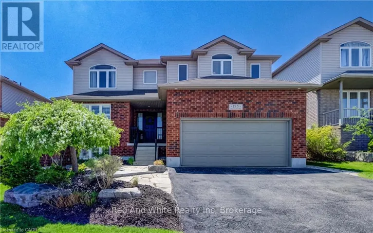 195 WESTCLIFF WAY, Cambridge, Ontario N1S5C2
