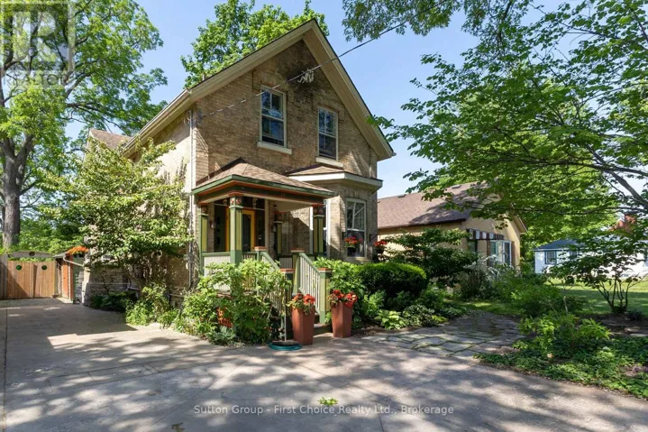 47 BRITANNIA STREET, Stratford, Ontario N5A5Y8