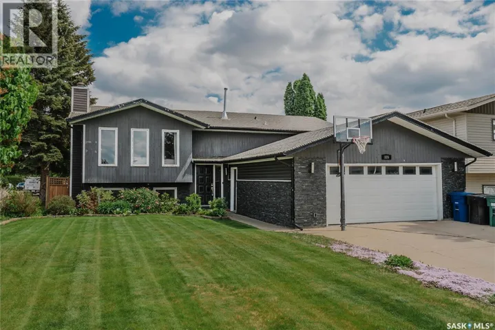 335 Thain CRESCENT, Saskatoon, Saskatchewan S7K6N1