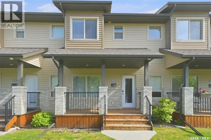 256 Maningas BEND, Saskatoon, Saskatchewan S7W0P5