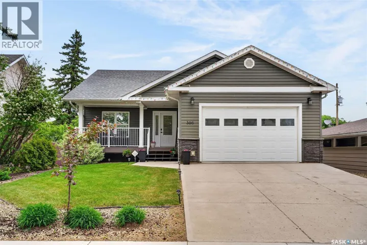 306 Burrows AVENUE E, Melfort, Saskatchewan S0E1A0