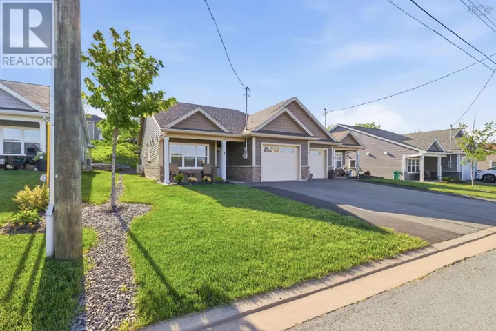 8 Goldenrod court Court, Falmouth, Nova Scotia B0N2A0