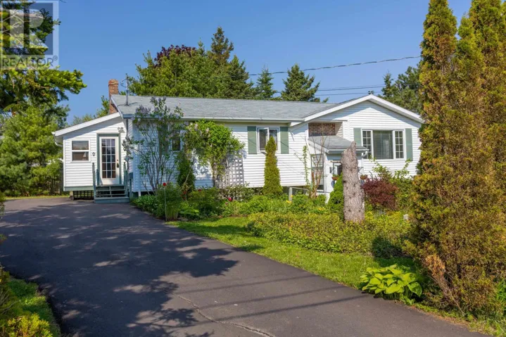 19 Marjorie Crescent, Stratford, Prince Edward Island C1B1X3