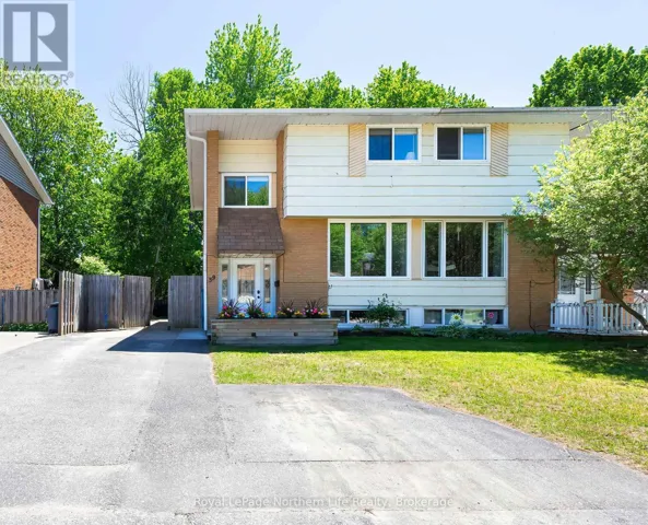 39 LOVELL AVENUE, North Bay (Ferris), Ontario P1A3R7