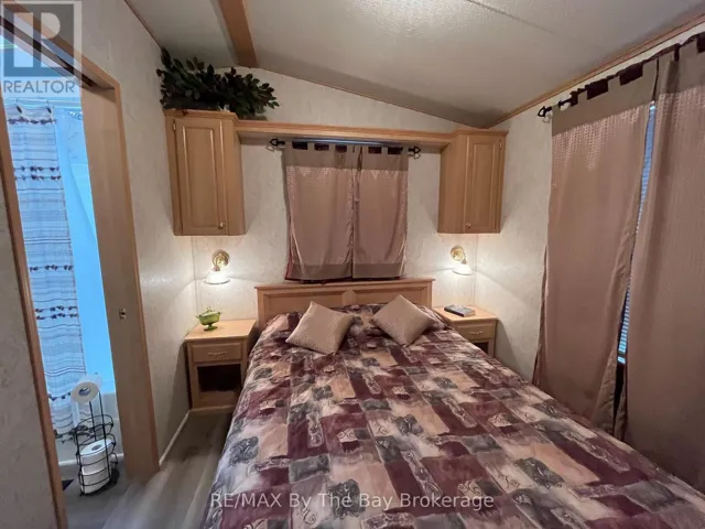 780