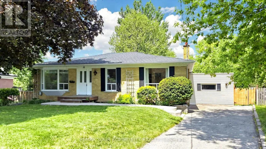 10 WINLAW PLACE, Markham (Old Markham Village), Ontario L3P2C6