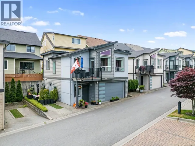 1005 Boeing Close, Langford, British Columbia V9B0R2