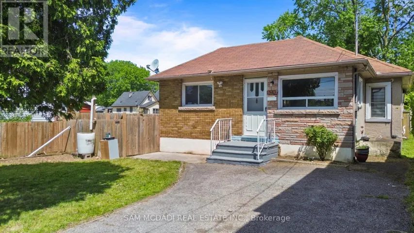 5717 DUNN STREET, Niagara Falls (Dorchester), Ontario L2G2N8