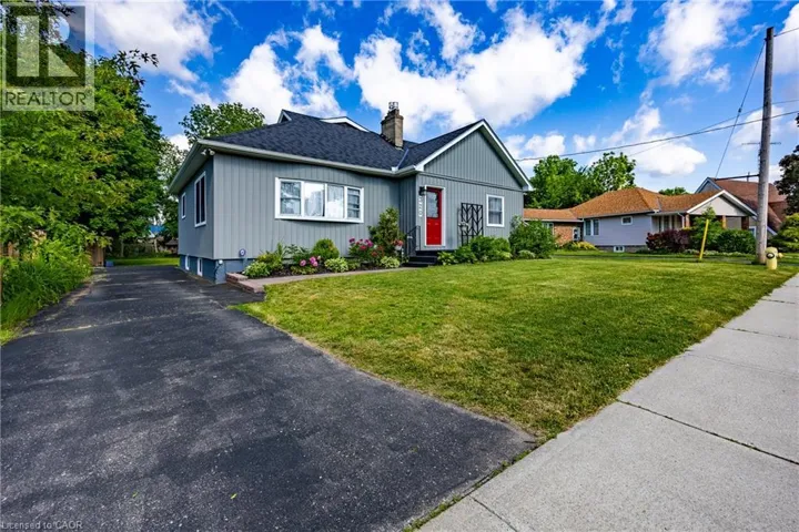 320 QUEEN Street, Delhi, Ontario N4B2L1