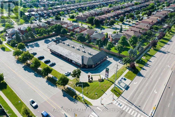 4 - 1 NICKEL GATE, Vaughan (West Woodbridge), Ontario L4L8L7