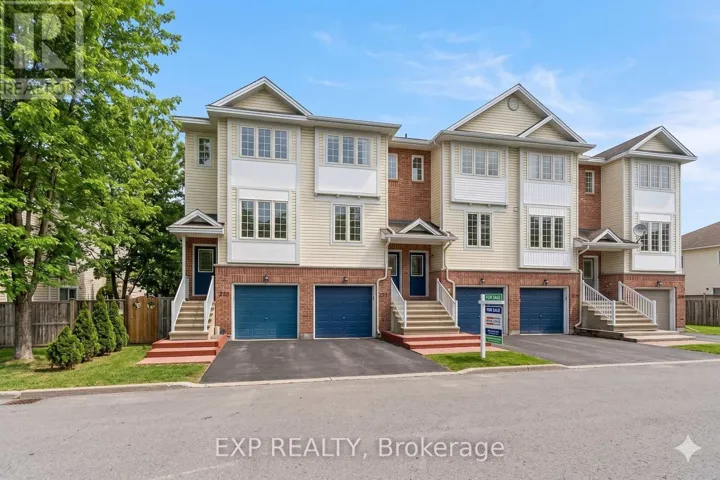 211 GERSHWIN PRIVATE, Ottawa, Ontario K2H1G6