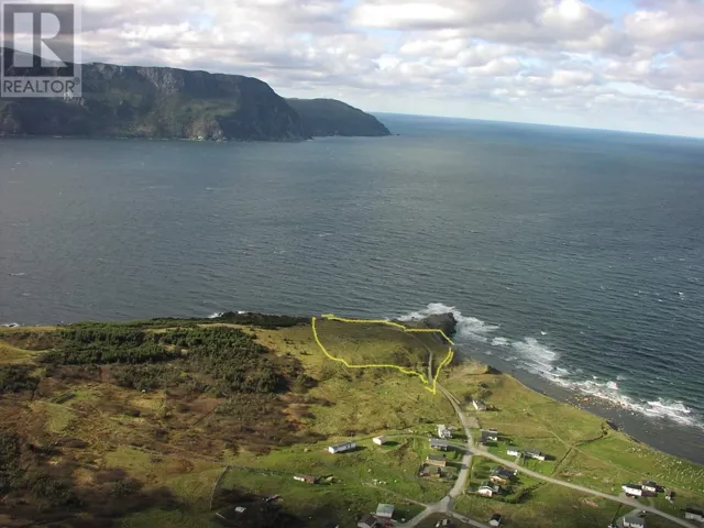 2 Bayview Road, Rocky Harbour, Newfoundland & Labrador A0K4N0