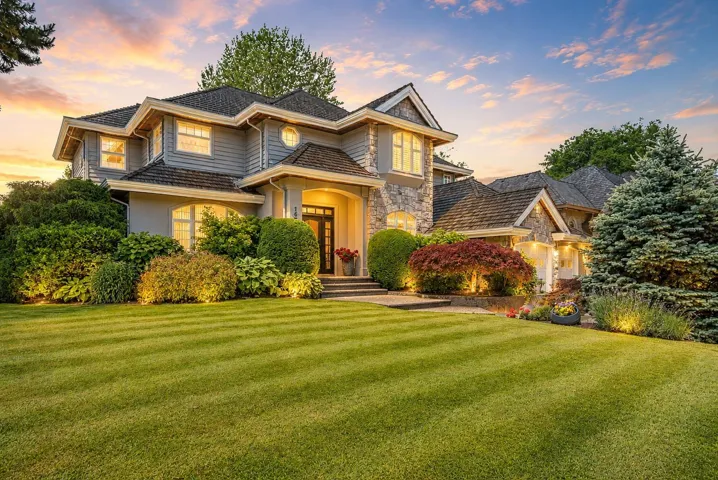 16105 MORGAN CREEK CRESCENT, Surrey, British Columbia V3S0J2