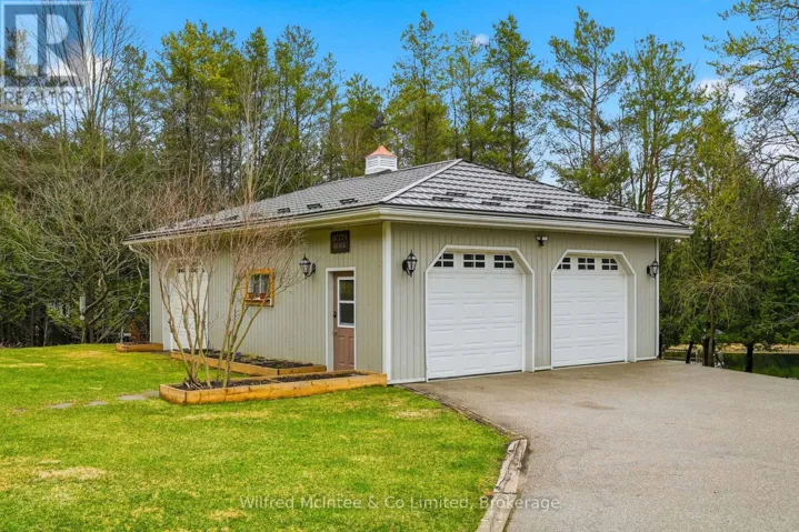 780