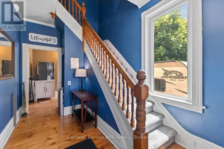 780