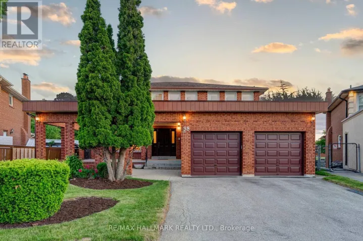 38 ELMARTIN DRIVE, Toronto (Steeles), Ontario M1W3C5
