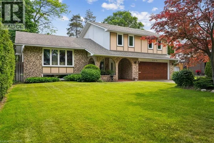2218 STILLMEADOW Road, Mississauga, Ontario L5B1X4