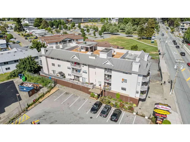 206 46351 YALE ROAD, Chilliwack Proper East, Chilliwack, British Columbia V2P2P8