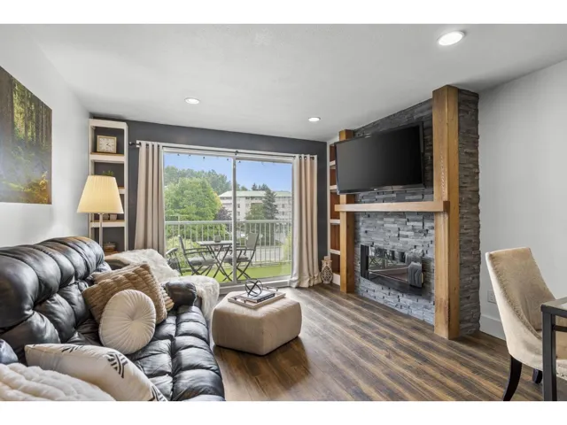 310 2780 WARE STREET, Abbotsford, British Columbia V2S7C7