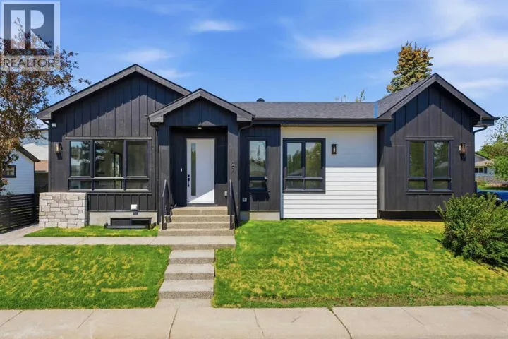 27 Glacier Drive SW, Calgary, Alberta T3E5A2