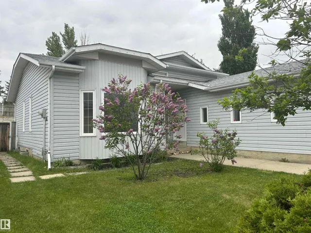 18956 78 AV NW, Edmonton, Alberta T5T5H7