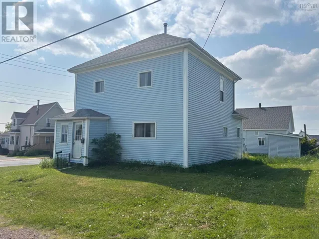 13 Erncliffe Street, Amherst, Nova Scotia B4H1A7