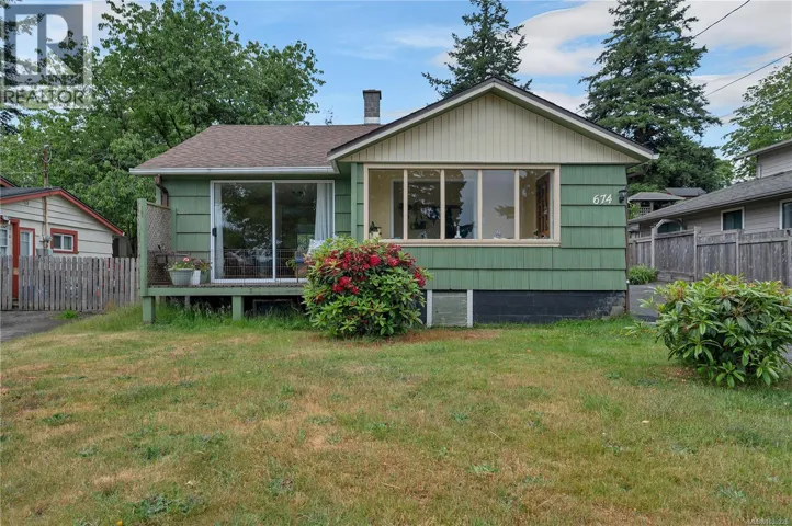 674 Thulin St, Campbell River, British Columbia V9W2L3