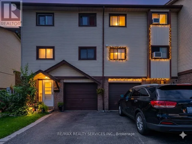 11 MCCALLUM COURT, Brampton (Madoc), Ontario L6V3V6