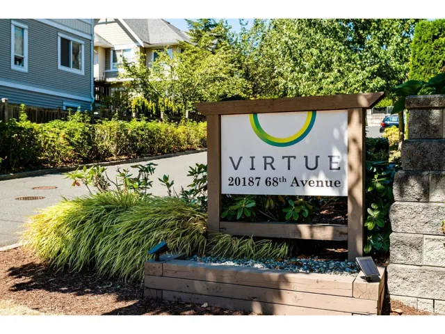 13 20187 68TH AVENUE, Langley, British Columbia V2Y0L6