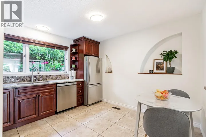 2995 CORONA DRIVE, Burnaby, British Columbia V3J1B9
