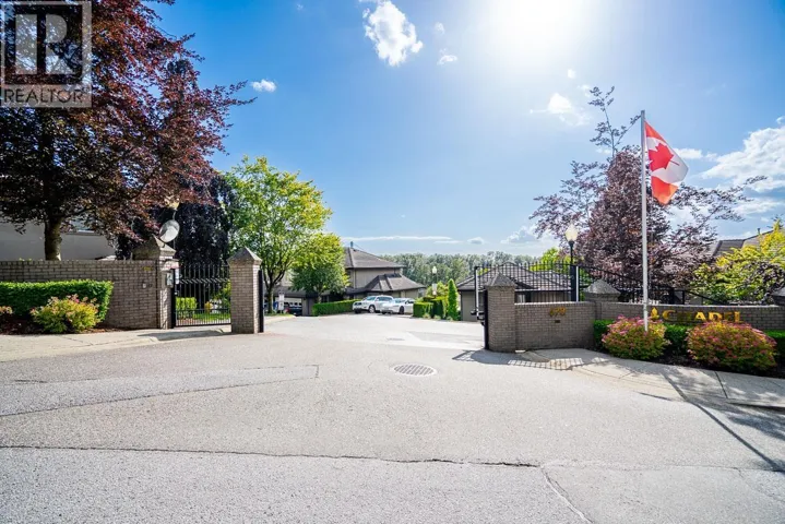 101 678 CITADEL DRIVE, Port Coquitlam, British Columbia V3C6M7