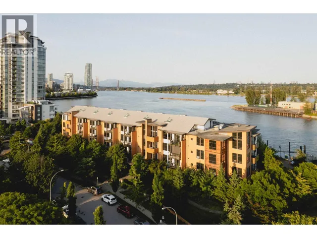 303 220 SALTER STREET, New Westminster, British Columbia V3M0H4